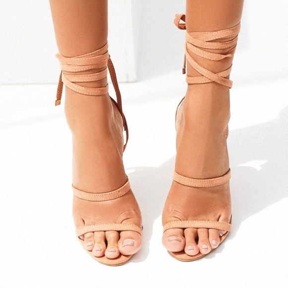 New Billini Nude Suede Carissa Heels - Princess Polly New In Packaging (Size 8) - Picture 2 of 7